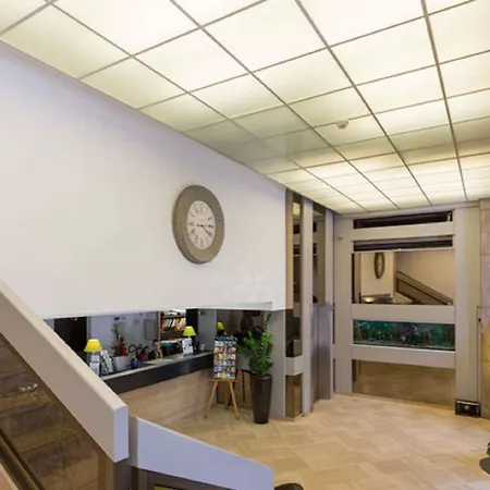 Le Noailles Gare Hotel Nice