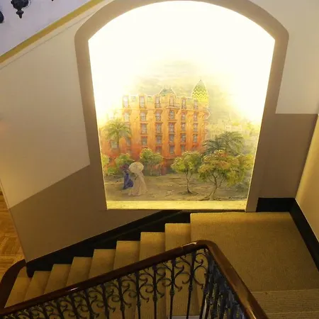 Hotel Le Noailles Gare 3*