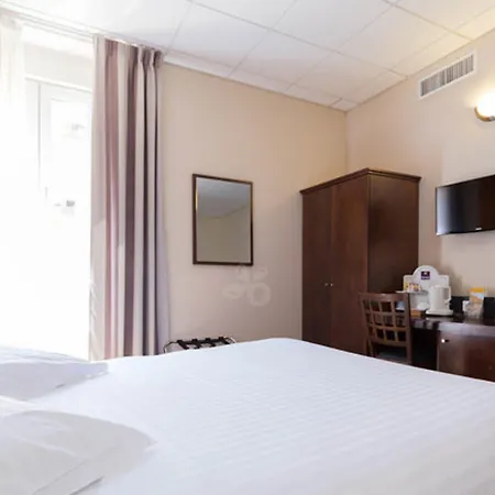 Le Noailles Gare 3* Nice