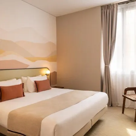 Le Noailles Gare 3* Ницца