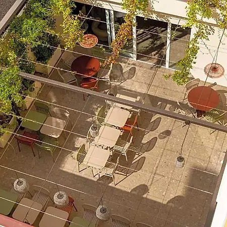Le Noailles Gare Hotel 3*