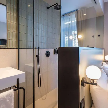 Le Noailles Gare Hotel