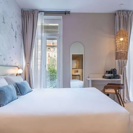 Le Noailles Gare Hotel