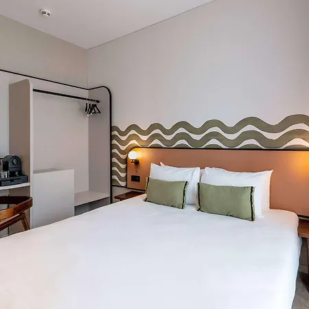 Le Noailles Gare Hotel