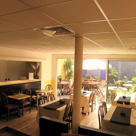 Le Noailles Gare Nizza