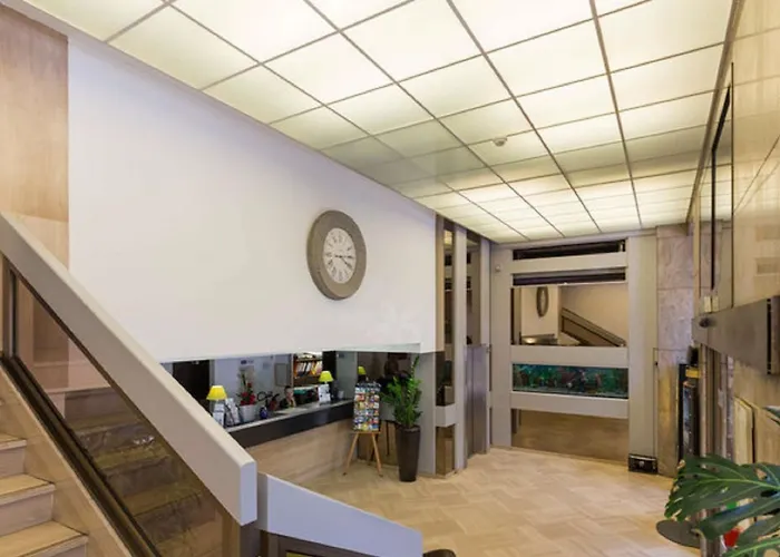 Le Noailles Gare Hotel Nizza