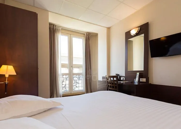 Le Noailles Gare Hotel Nizza